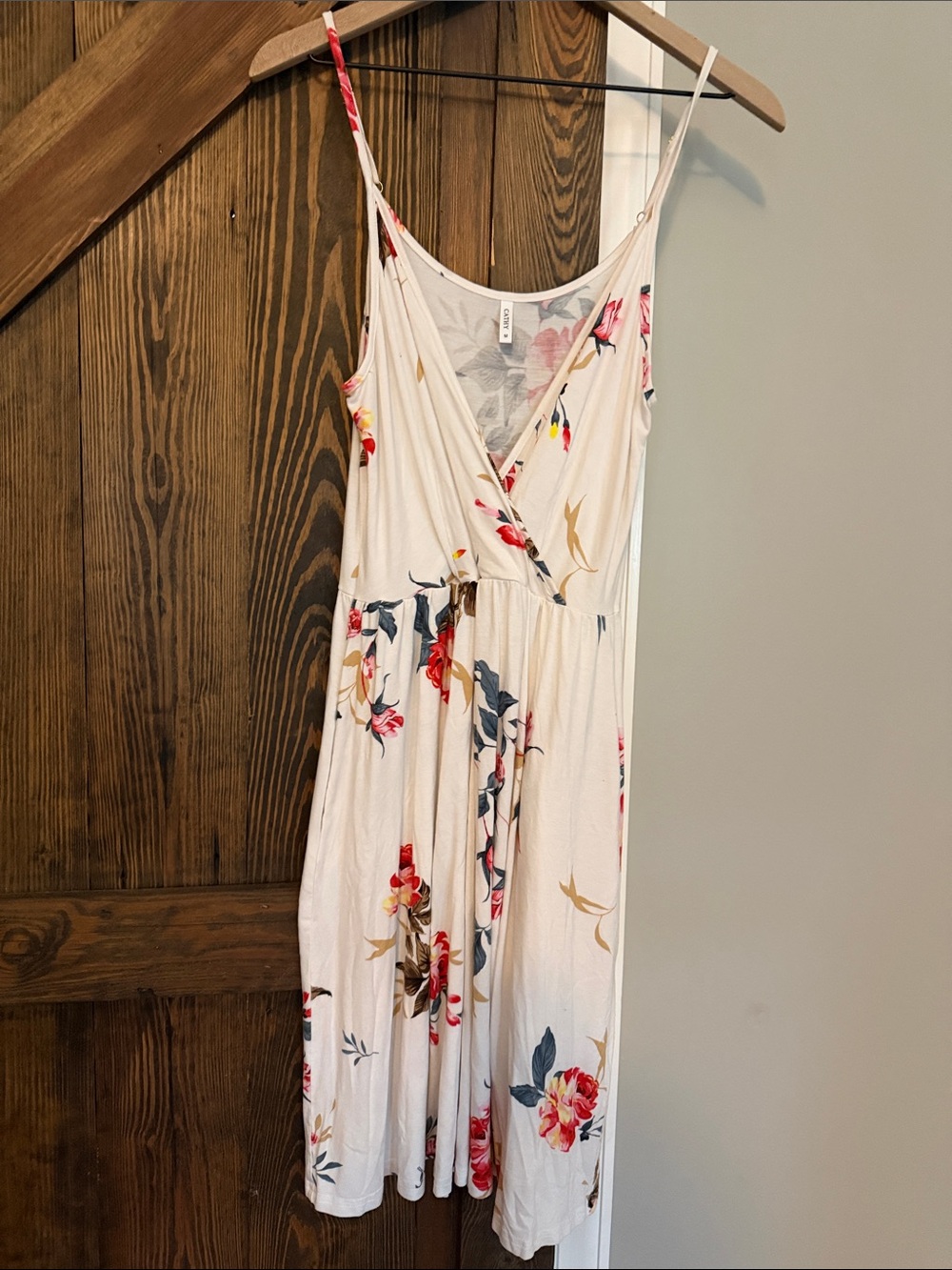 White Floral Wrap Sundress with Pockets!!
